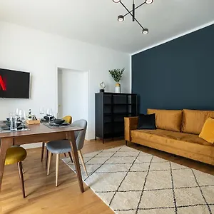 bright-apartment-in-the-third-district-with-modern.vienna-besthotels.com/